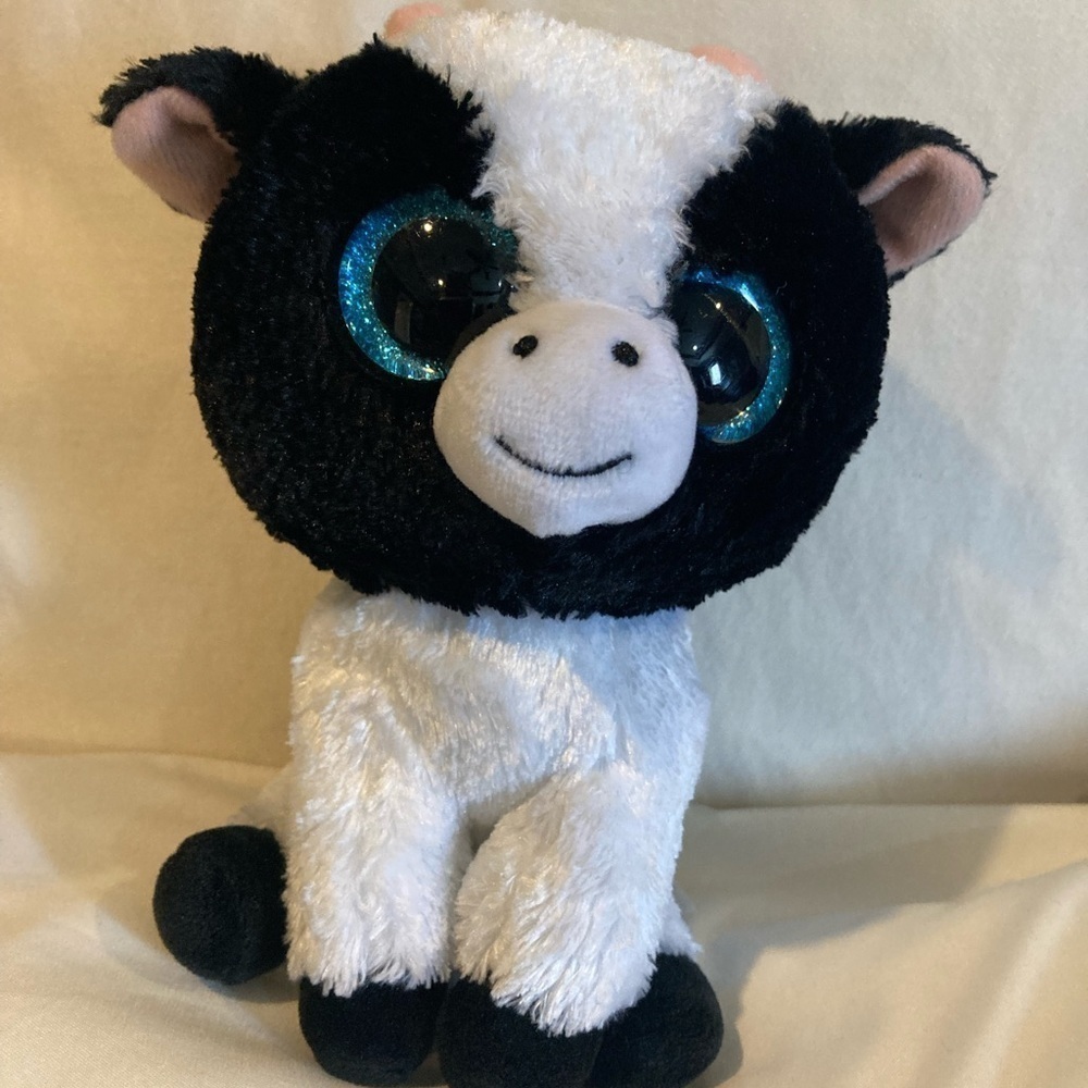 BUTTER TySilk Beanie Boos Collection TY Silk Cow Big Eye Plush Soft Black/White